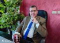 علاقة التوتر والضغوط بإستخدام الإنترنت