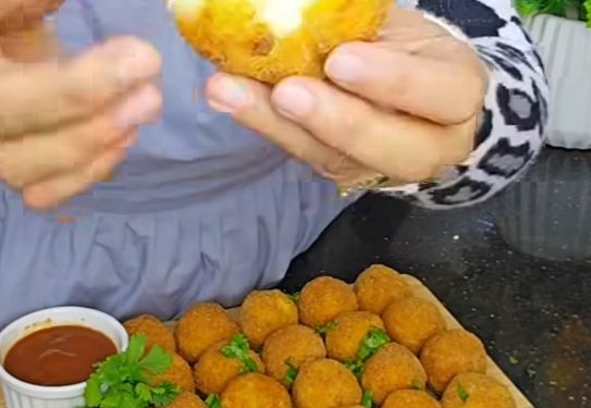 طريقة عمل البطاطس المحشية بالموتزريلا